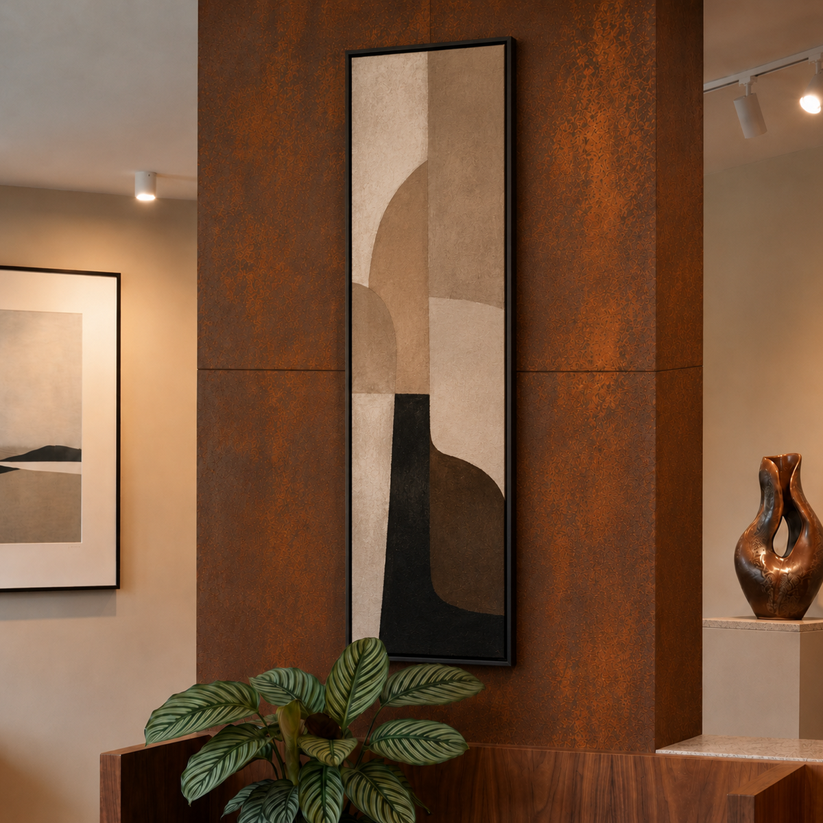 Parede em efeito aço corten com quadro e decoração